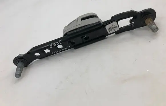 Jeep Compass Seat belt adjustment rail 34203578a