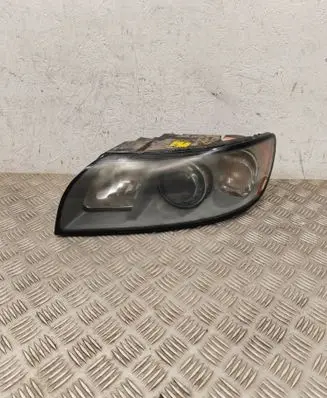 Volvo V50 Headlight/headlamp 30698889
