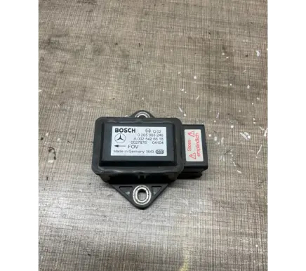 Mercedes-Benz S W220 ESP acceleration yaw rate sensor A0025426618 0027876 0265005246