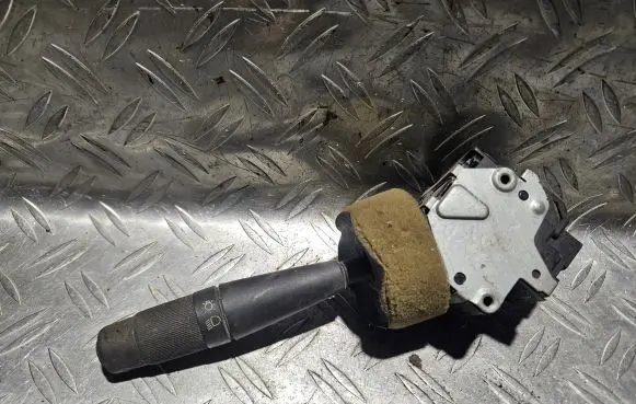 Peugeot 405 Indicator stalk