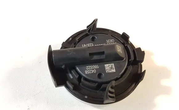 Hyundai Tucson IV NX4 Airbag deployment crash/impact sensor 95930M6000