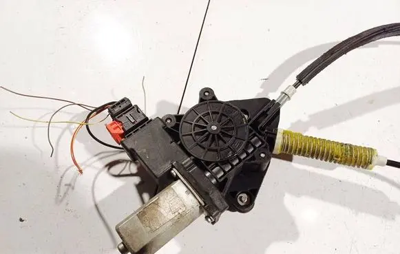 Front door window regulator motor