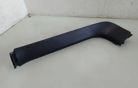 Toyota Prius (NHW20) Tailgate/trunk side cover trim 6793747010