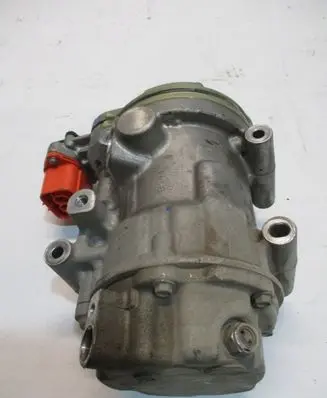 Nissan Z S30 240Z 260Z 280Z Air conditioning (A/C) compressor (pump) 926005SA1A