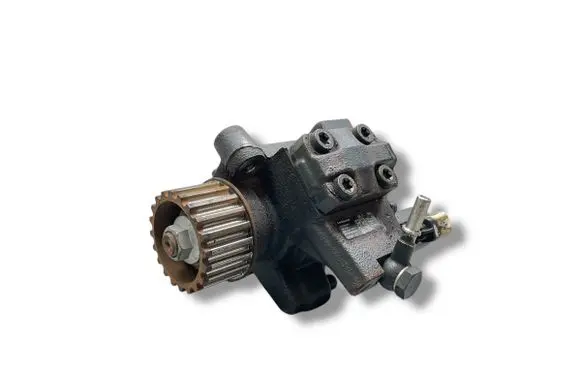Renault Megane III Fuel injection high pressure pump A2C53351931 167008557R 5WS40844