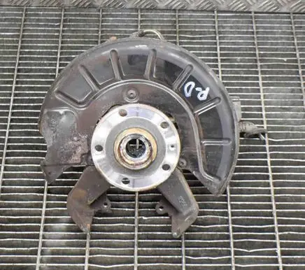 Skoda Yeti (5L) Front wheel hub 1K0615312F