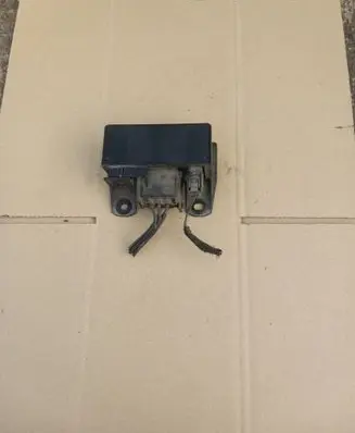 Mercedes-Benz C W203 Glow plug pre-heat relay