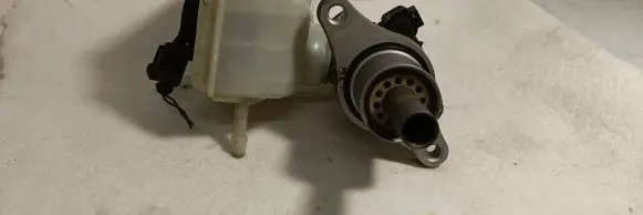 Volkswagen Golf VI Master brake cylinder 1K0945459A PTTGF20