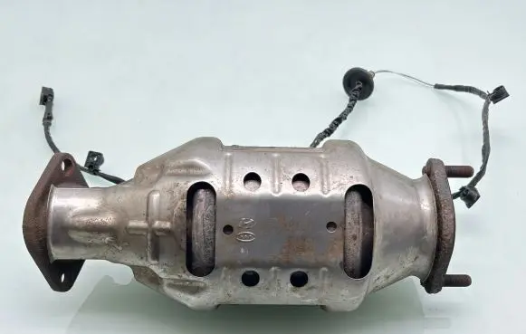 KIA Sportage Catalyst/FAP/DPF particulate filter G2B460 19A03H003 289002B460