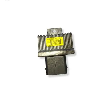 Renault Megane III Glow plug pre-heat relay 8200859243
