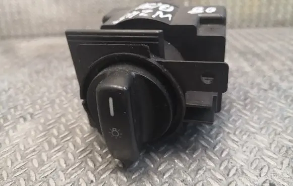 Mercedes-Benz B W245 Light switch 1695451704