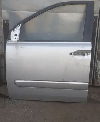 KIA Carnival Front door 760034D010