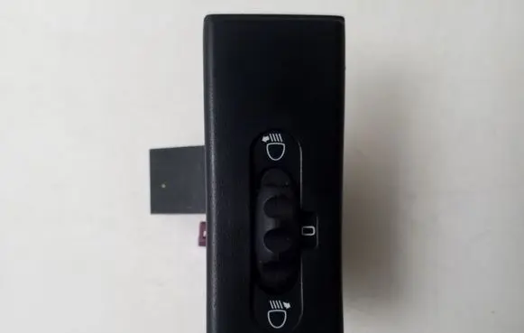 Renault Laguna I Light switch 7700822799
