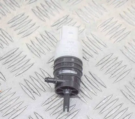 BMW 4 F32 F33 Windscreen/windshield washer pump 7298309
