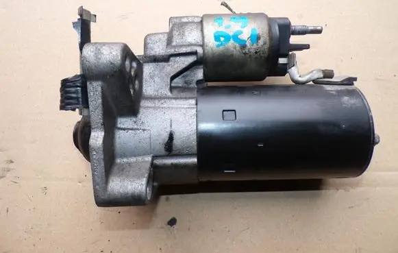 Renault Megane IV Starter motor 8200741476