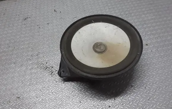 Audi A2 Front door speaker 8Z0035411