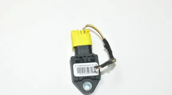 Mercedes-Benz A W169 Airbag deployment crash/impact sensor A1698202226