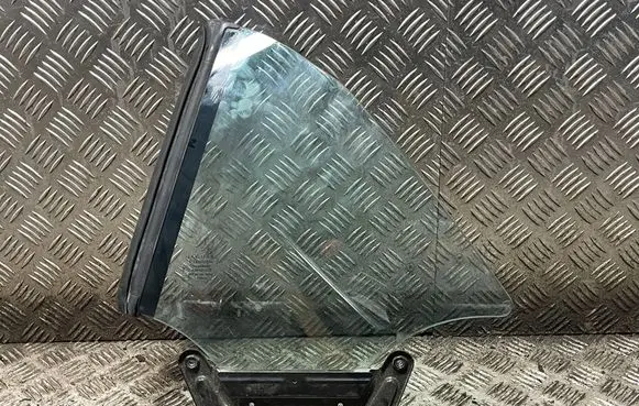 Jaguar XK - XKR Rear side window 43R001605
