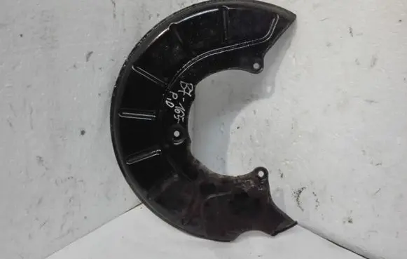 Volkswagen PASSAT B7 Front brake disc dust cover plate 1K0615312F