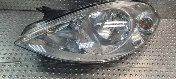 Mercedes-Benz A W169 Headlight/headlamp S26380577 A1698200161