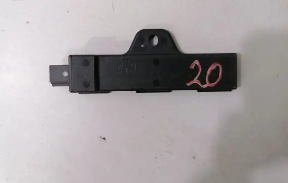 BMW 3 F30 F35 F31 Keyless system antenna 9220832