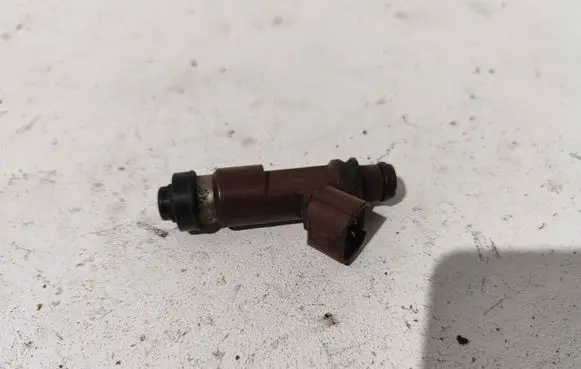 Subaru Outback Fuel injector 0100432-24