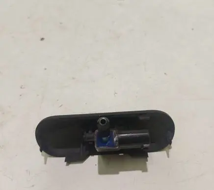 Volkswagen PASSAT B6 Windshield washer spray nozzle 5M0955986C
