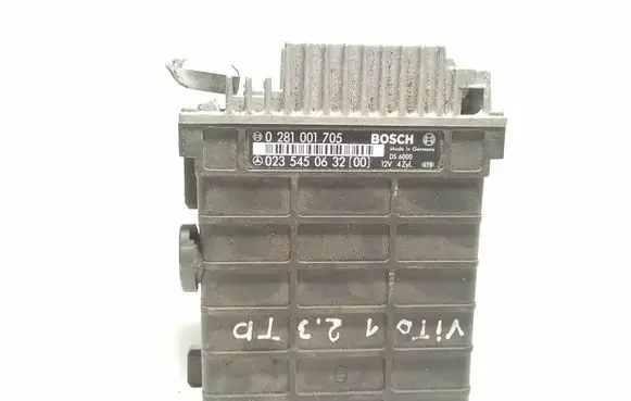 Mercedes-Benz Vito Viano W638 Engine control unit/module 0281001705 0235450632