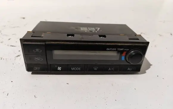 Nissan X-Trail T30 Climate control unit 275008H802 3N28234700