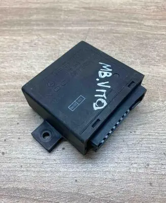 Mercedes-Benz Vito Viano W639 Door central lock control unit/module 0165459232 410215004