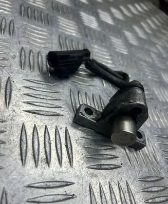 Volvo V70 Crankshaft position sensor 1275789