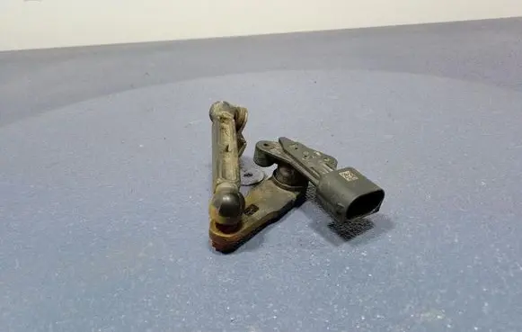 BMW X3 E83 Sensor 6895467