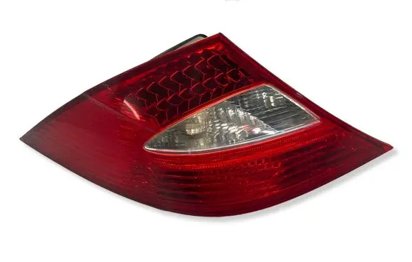 Mercedes-Benz CLS C219 Rear/tail lights A2198200164