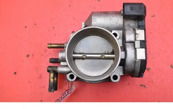 Audi A6 Allroad C5 Throttle body valve 078133062B