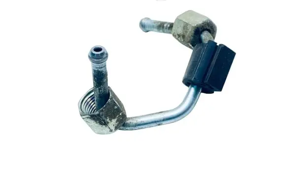 Volkswagen Golf VII Fuel injector supply line/pipe 03L130301AS