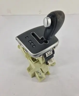 KIA Sorento Gear shifter/selector DWA3E74111