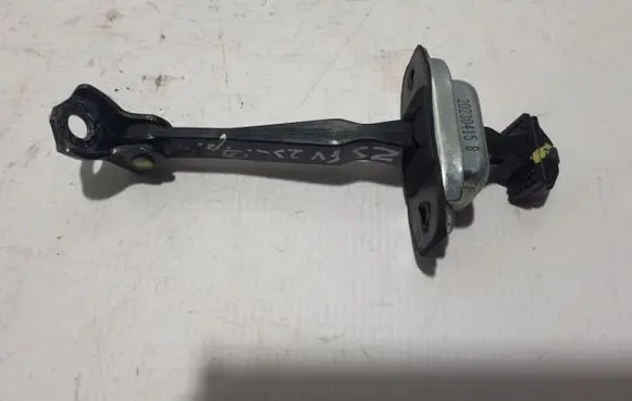 MG ZS Rear door check strap stopper 10675788