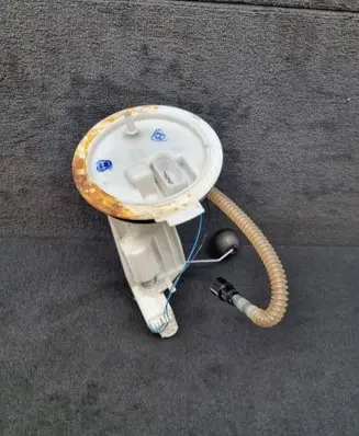 Audi A4 S4 B6 8E 8H Fuel level sensor 8E0201317L 221824090001 8E0201317M