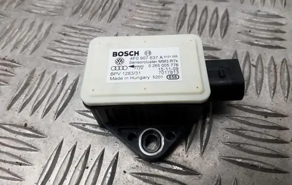 Audi A6 S6 C6 4F ESP acceleration yaw rate sensor 4F0907637A