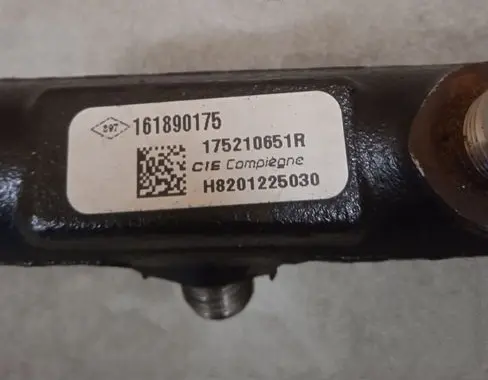 Renault Megane IV Fuel main line pipe 175210651R
