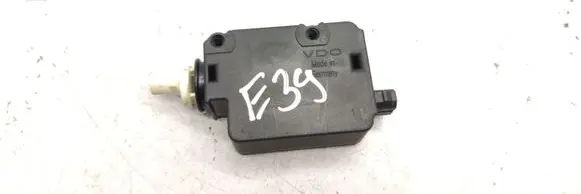 BMW 5 E39 Door central lock control unit/module 67118352168 8352168 40620433