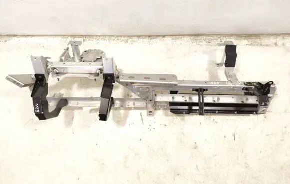 Maserati MC20 Dashboard cross member/frame bar A89824823027C