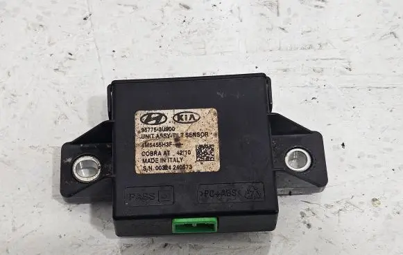 KIA Sportage Yaw turn rate sensor 957753U900