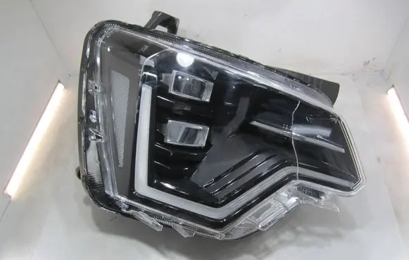 KIA Niro Headlight/headlamp 92102AT