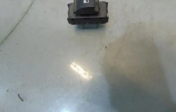 Peugeot 2008 I Other switches/knobs/shifts