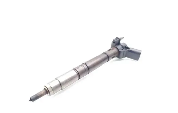 Audi A4 S4 B8 8K Fuel injector 03L130277 0445116030