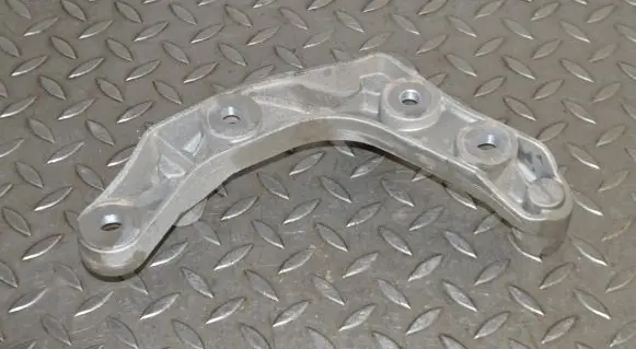 Mercedes-Benz GLC X253 C253 Engine mounting bracket A6420140600