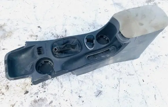 Hyundai Santa Fe Armrest 8465026000 84650-26000