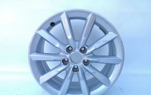 Audi Q3 8U R17 alloy rim