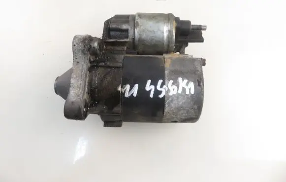 Renault Scenic II - Grand scenic II Starter motor D7E47 8200266777A